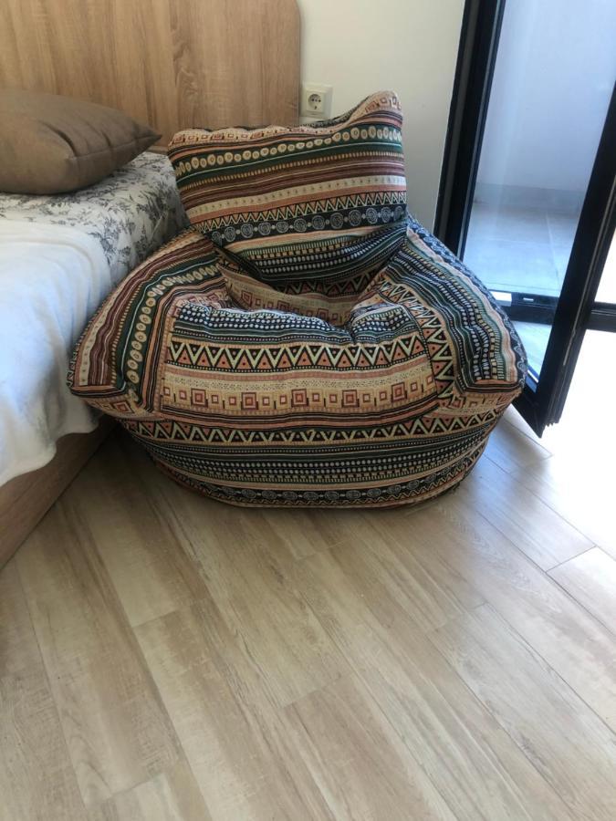 Cozy In Family Apartment Gonio